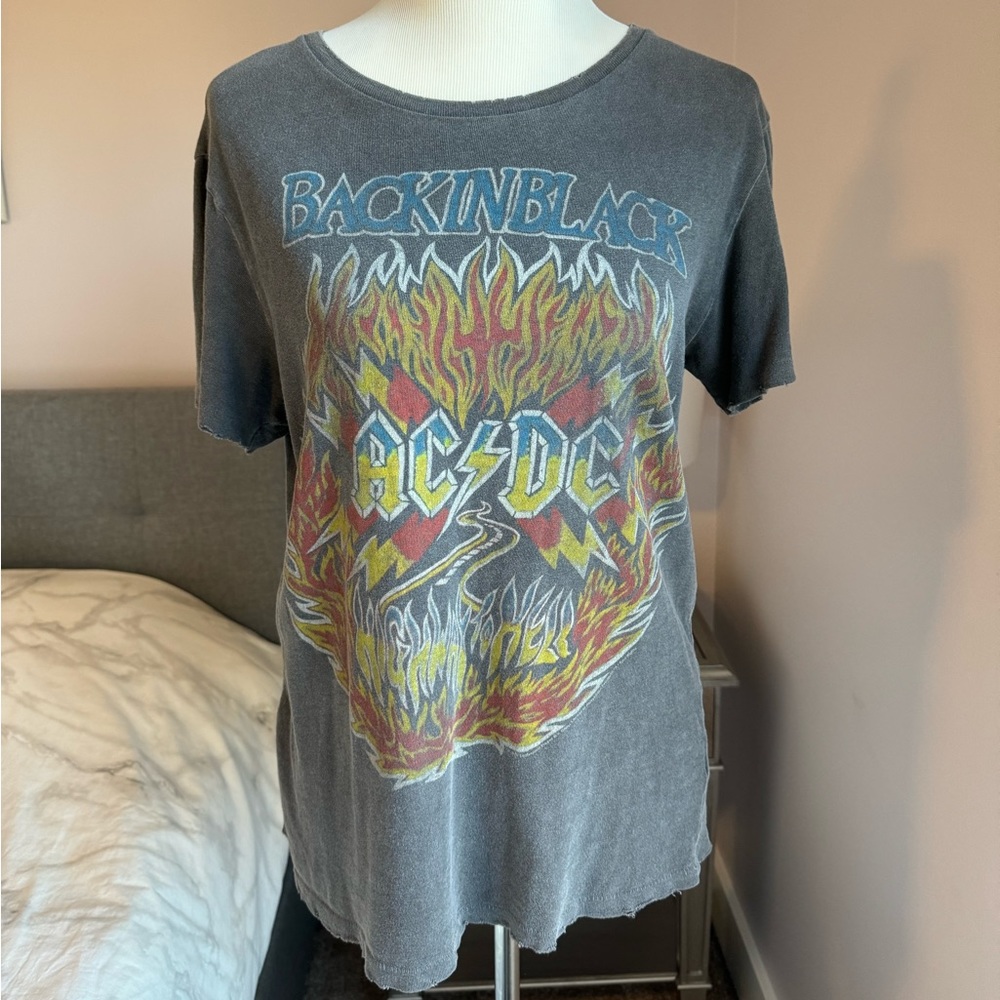 Junk Food AC/DC Back In Black Distressed Band Tee Size S